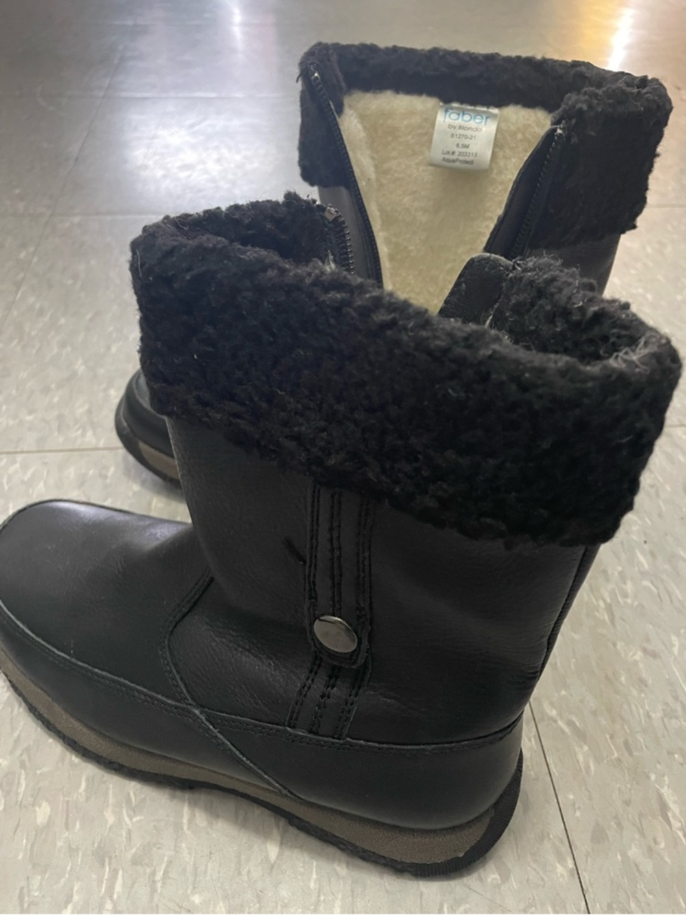 Size 6.5 Faber by Blondo Boots